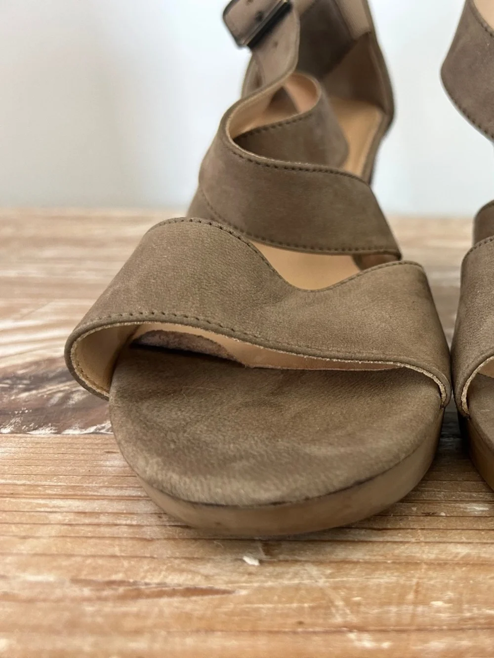 Paul Green Ankle Strap Platform Sandal with Block Heel in Tan Suede Sz 9